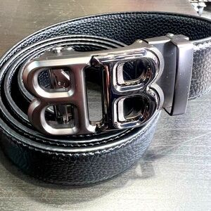 Beautiful nice men fashionable belt
Slide in belt